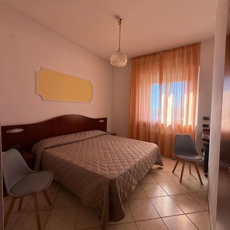 Grifone Hotel Perugia Exterior photo