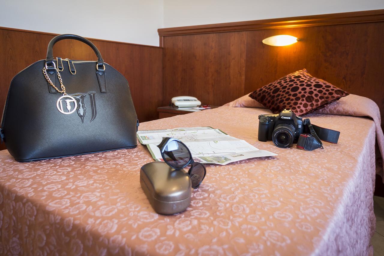 Grifone Hotel Perugia Exterior photo