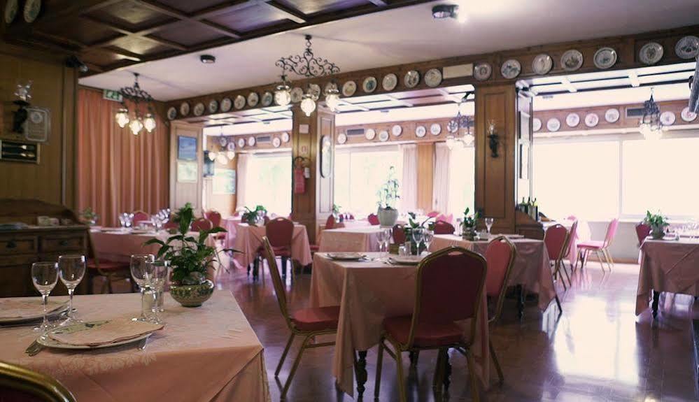 Grifone Hotel Perugia Exterior photo